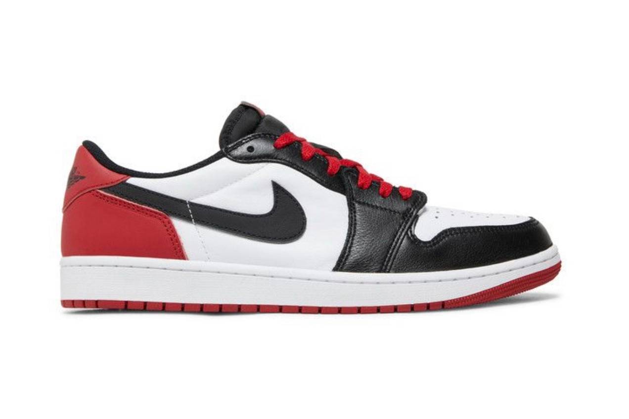 Jordan 1 Retro Low OG Black Toe (2023)